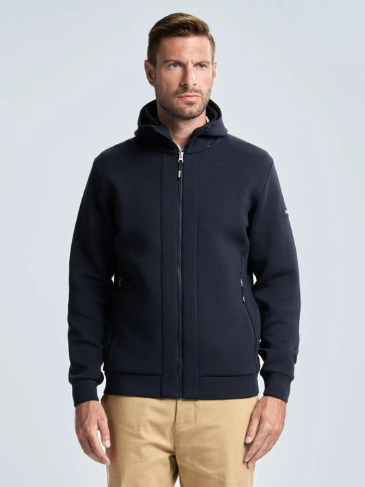 A106017S00_W13_ALTURASCUBAHOODIE_F_902_02402.webp