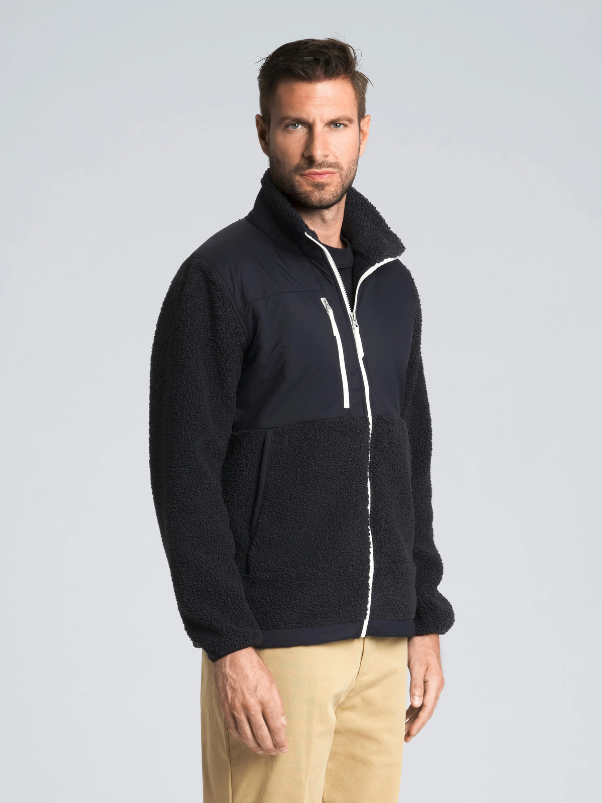 A107010S01_W13_ALTURAFZFLEECE_S_802_00461.webp