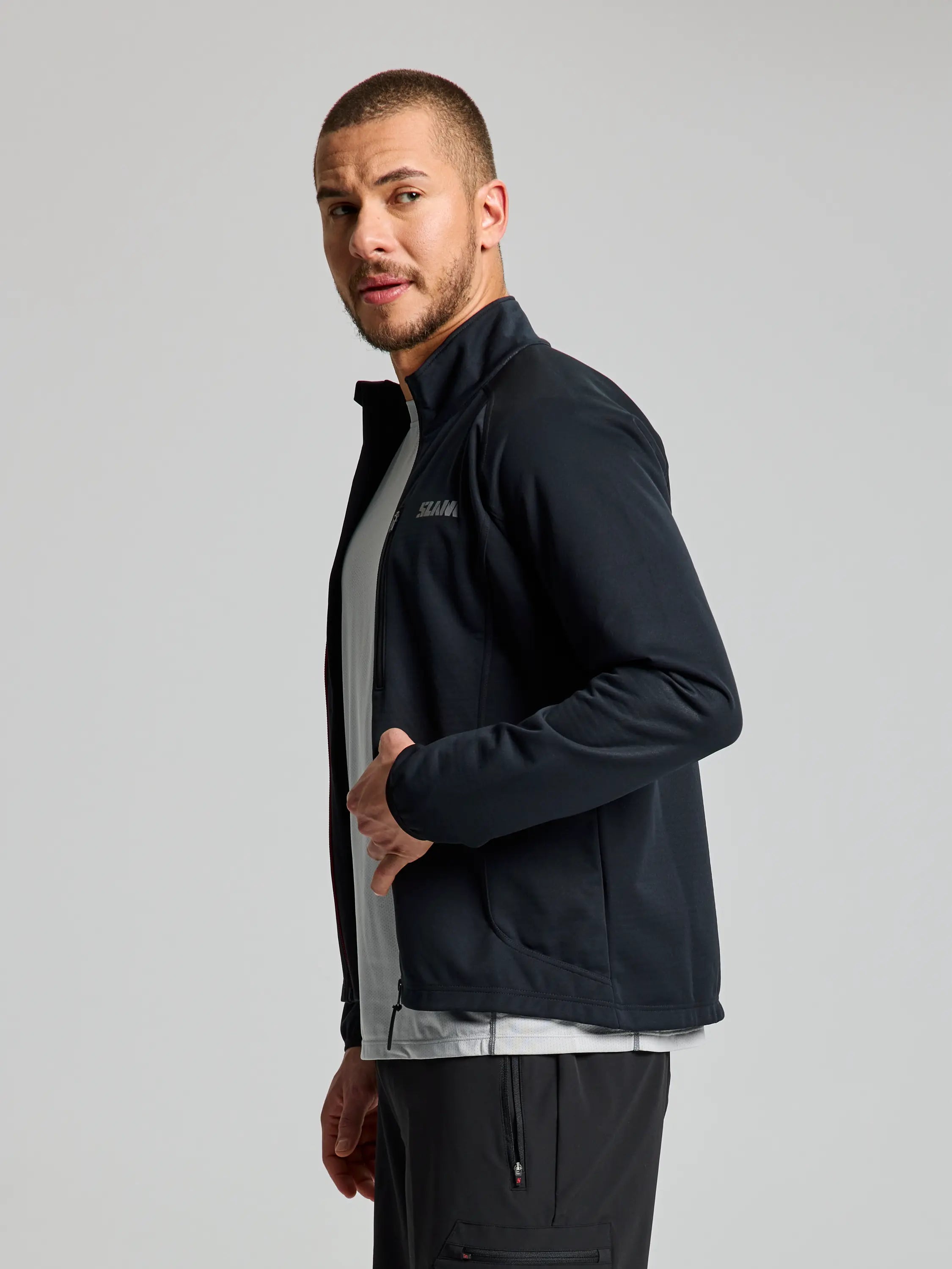 A125003S00_W01_GRAPHENESOFTSHELLJACKET_S_010A _00393.webp