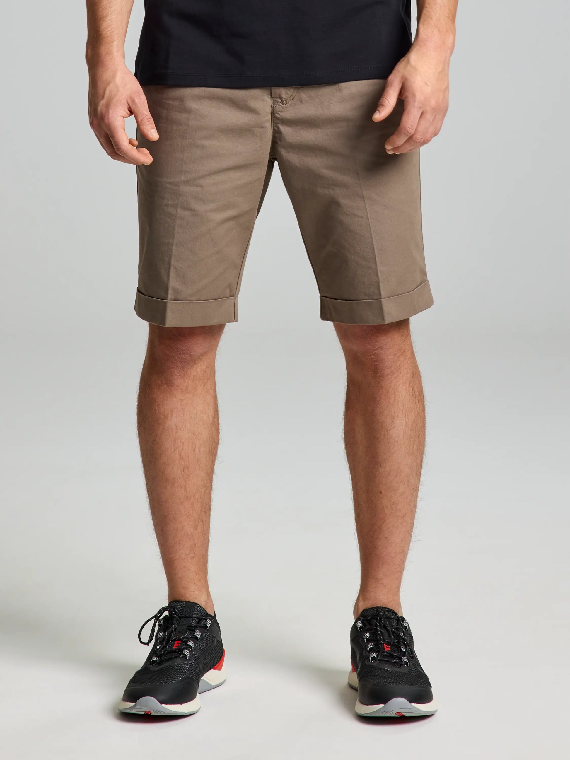 Light khaki shorts clearance