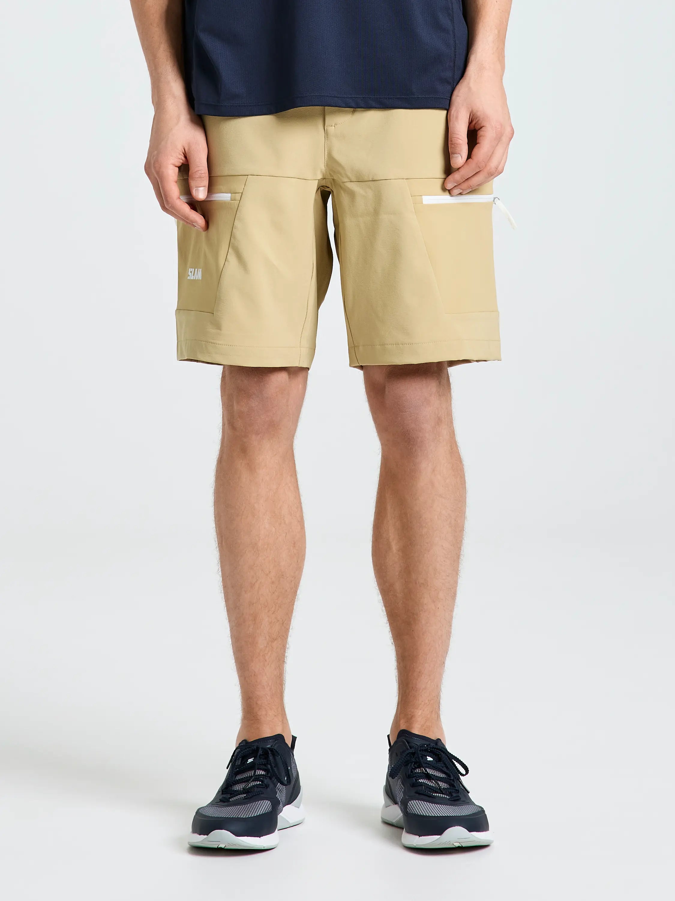 A140009S01_W85_ODCARGOSHORT2.0_F_06201_04883.webp