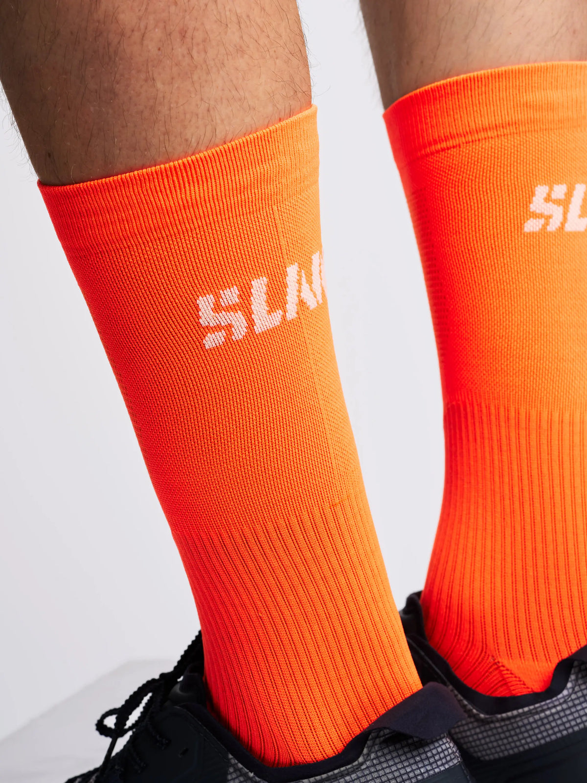 A419010S00_W82_LOGOSOCK_D1_6308_03146.webp