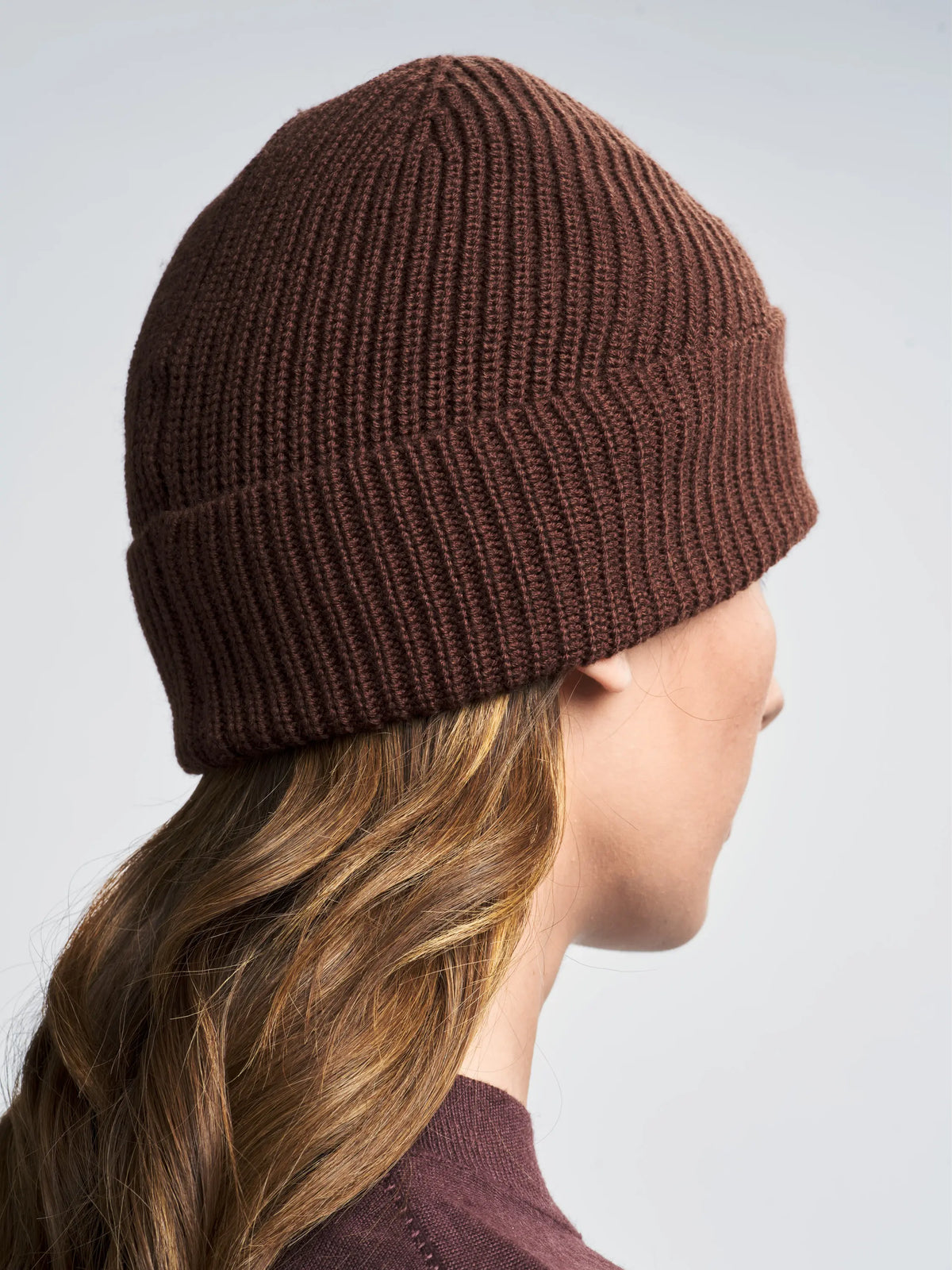 A461014S01_W88_ALTURAKNITBEANIE_D2_3205_01361.webp