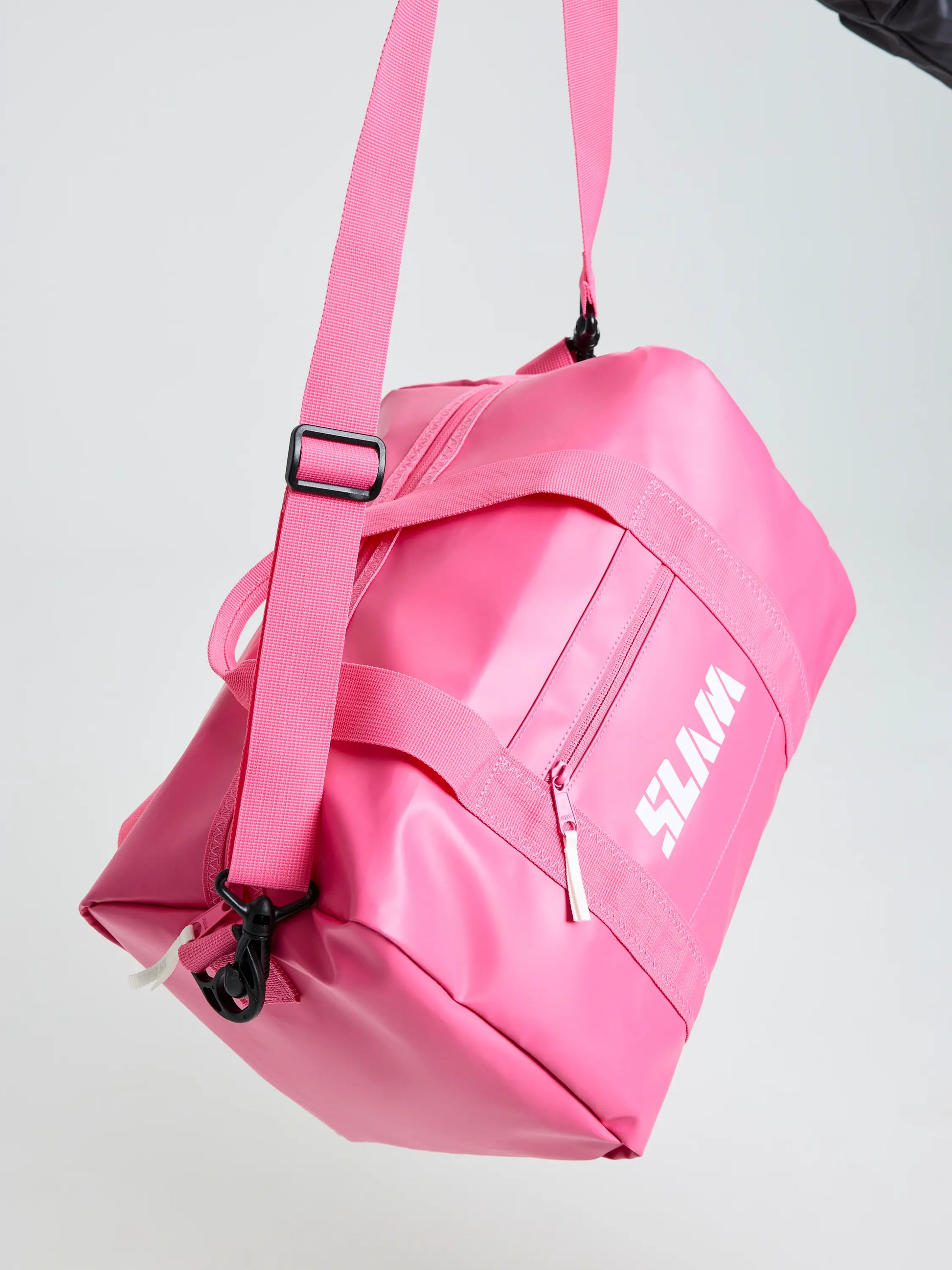 A463005S01_W68_WRDUFFLEBAG2.0S_D01_01105_04327.webp