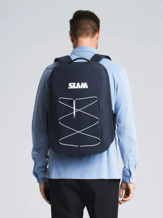 A463020S00_W13_FOIL-BACKPACK_F_1306_00431.webp