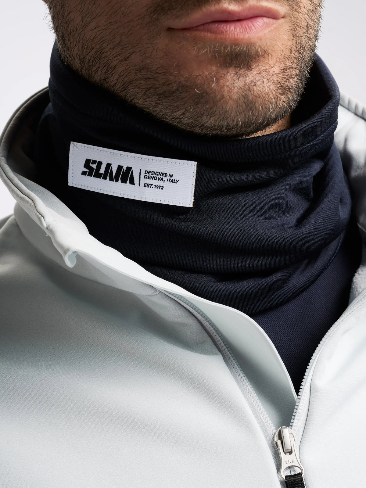 A465002S01_W13_ODNECKWARMER_D1_0000_5407.webp