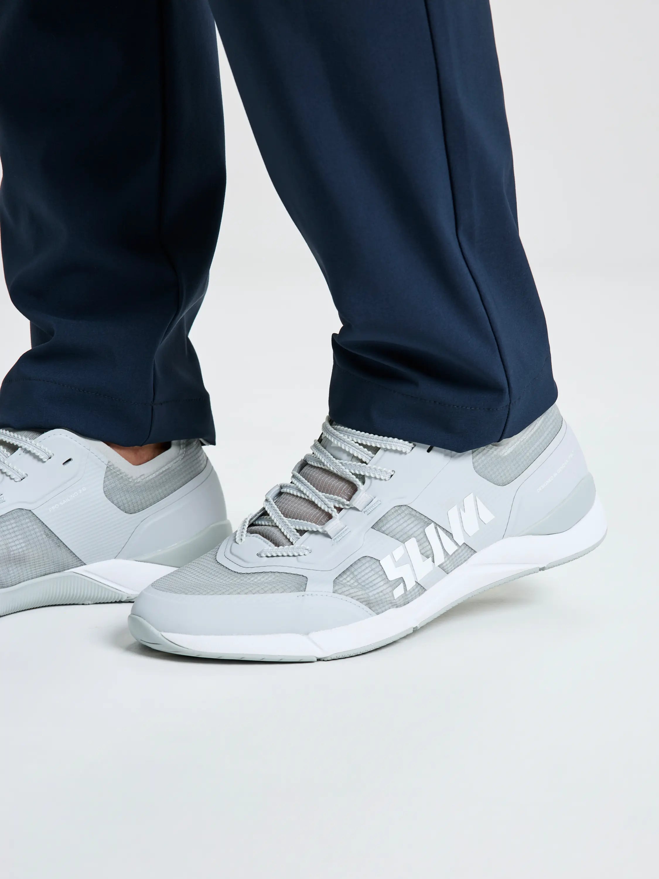 A473002S00_W68_ODSHOES_F_05008_04414.webp