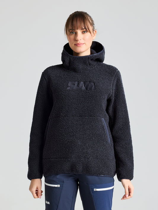 A907008S00_W13_LOGOWSHEAVYHOODIE_F_04001_2818.jpg