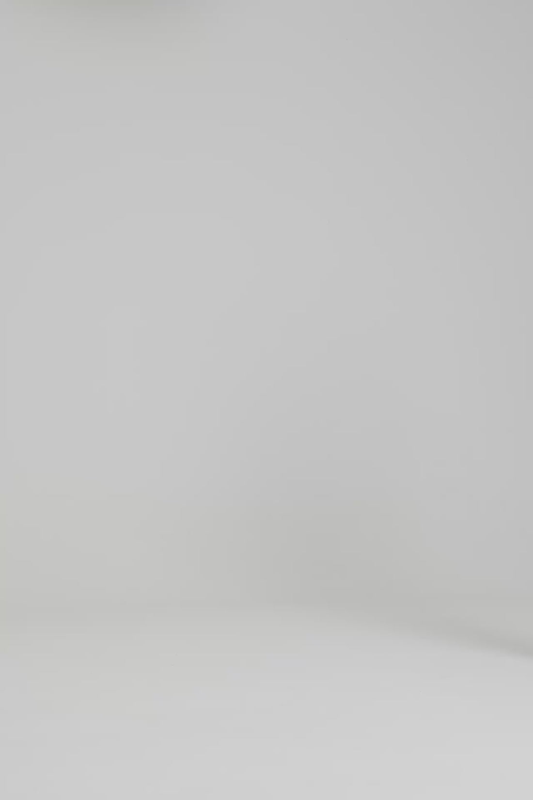 A106013S00_W13_GRAPHICFZHOODIE_VLS.mp4