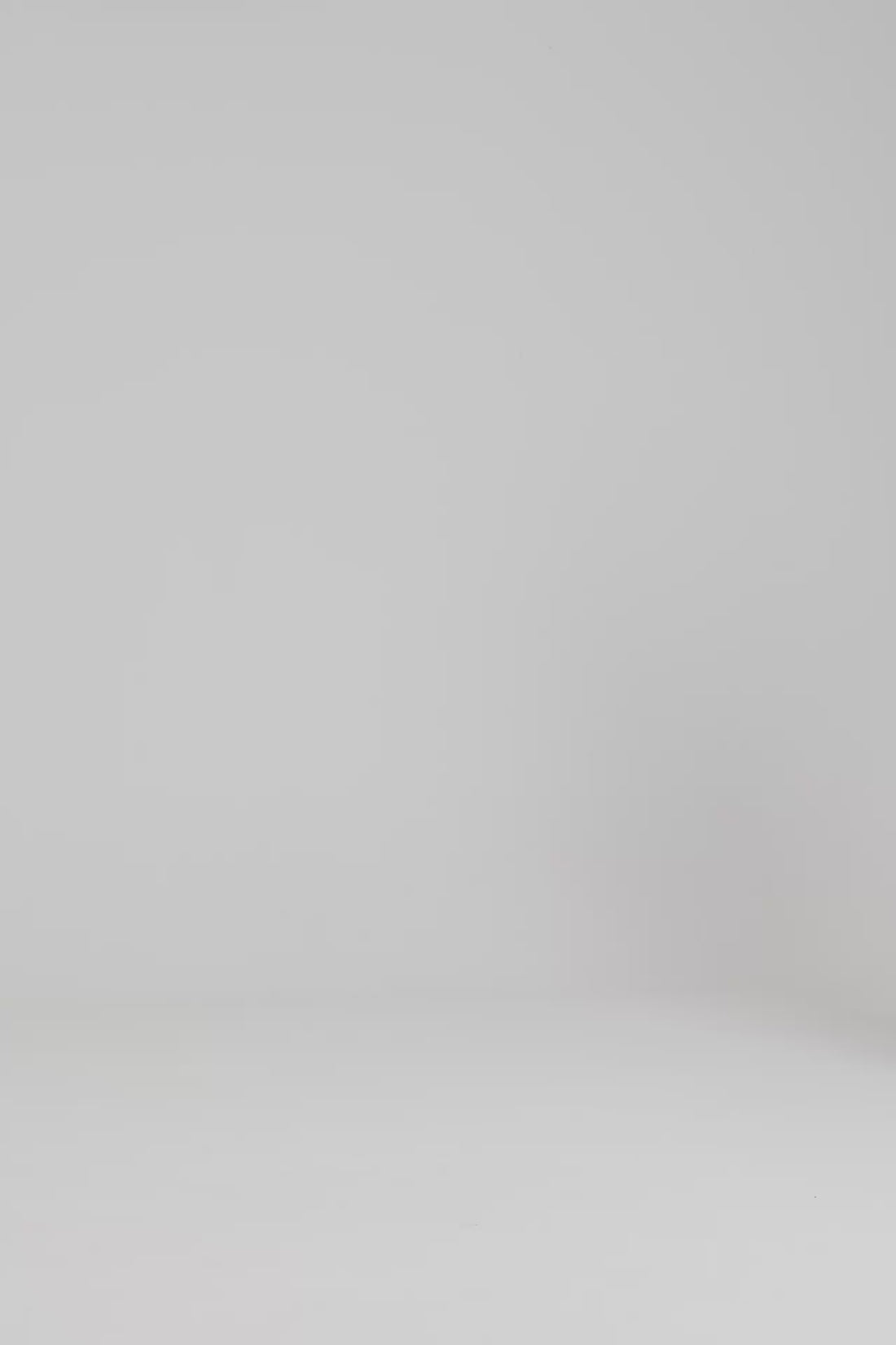 A463004S01_W68_WRDUFFLEBAG2.0M_VLS.mp4