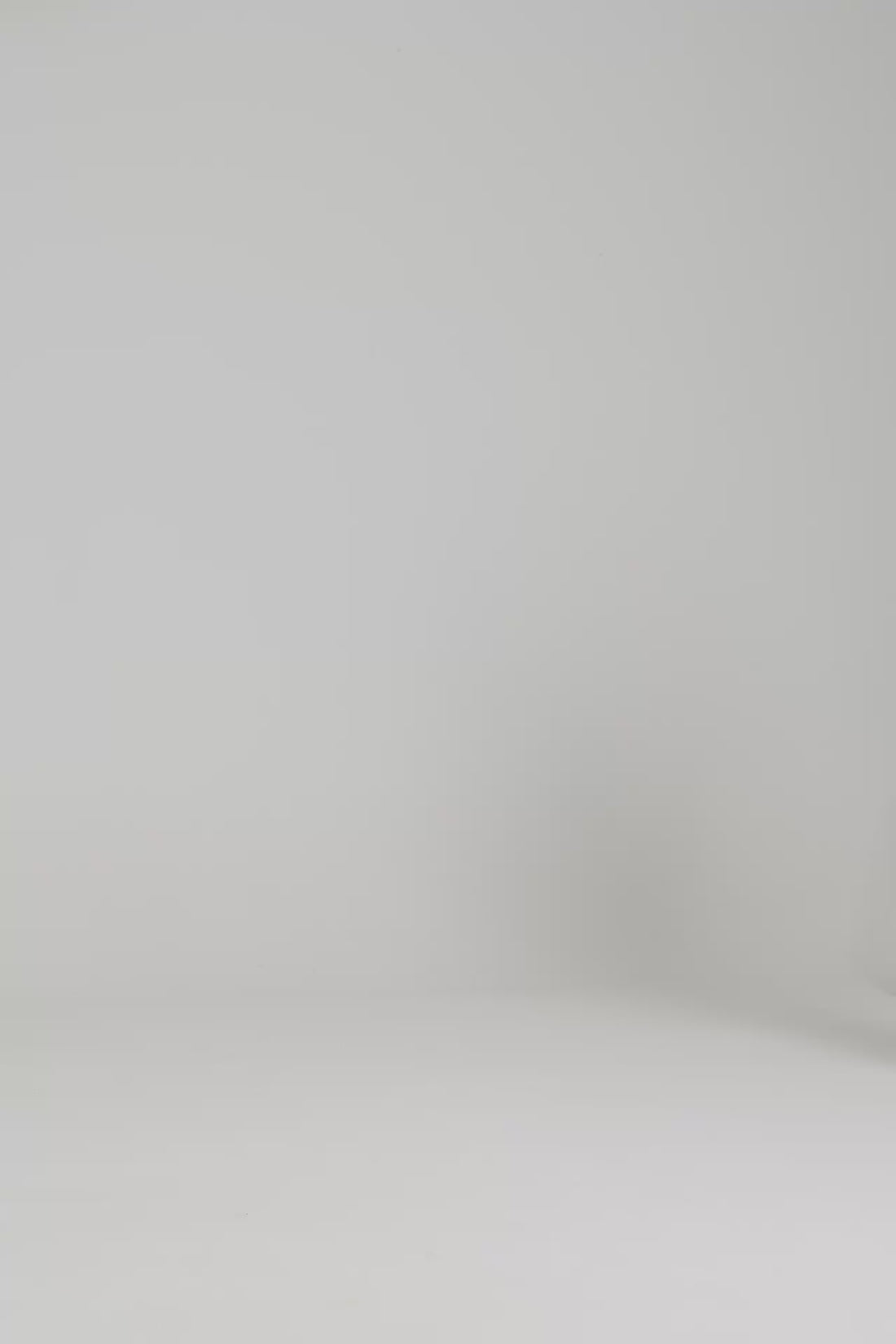 A170010S00_W68_ODHOODEDJACKET_VLS_cropped.mp4